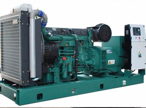 定安升级现有发电机组的成本大概是多少？