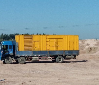 定安海拔3000m以上地区的变压器外绝缘距离应如何确定？